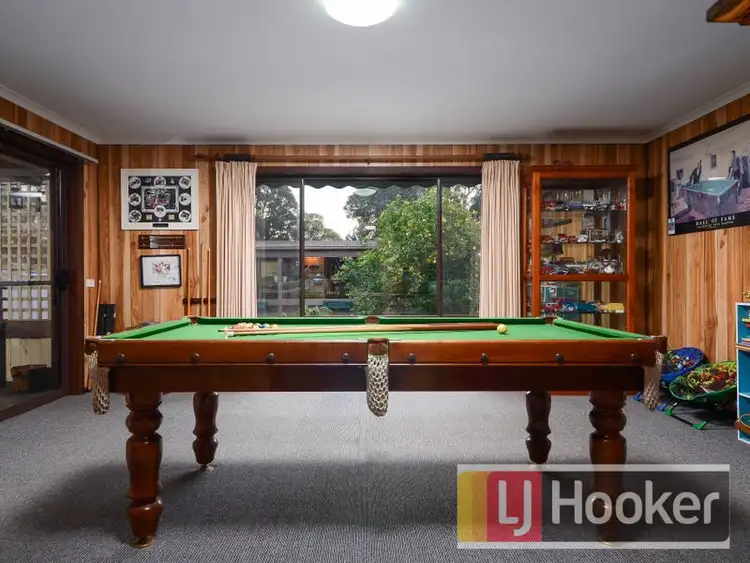 Fourth view of Homely house listing, 19 Selkirk Court, Berwick VIC 3806