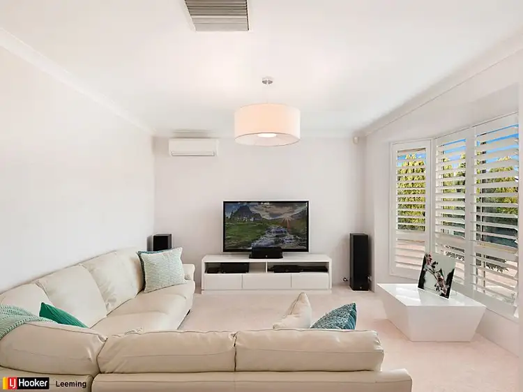 Second view of Homely house listing, 10 Sellen Court, Leeming WA 6149