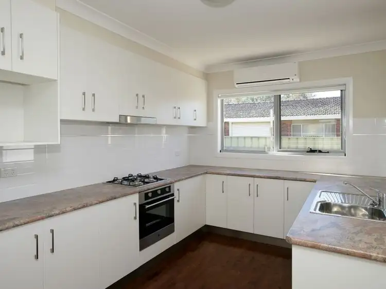 Second view of Homely unit listing, 6/12 Higgins Avenue, Wagga Wagga NSW 2650