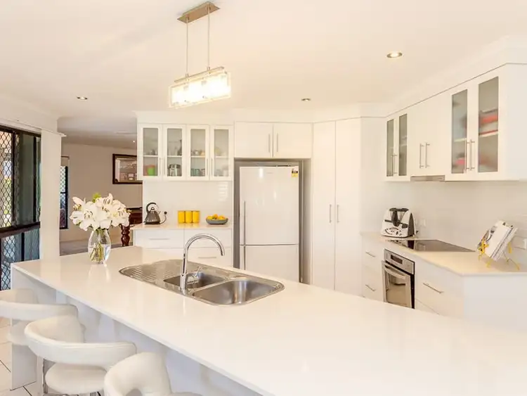 Third view of Homely house listing, 3 Sunrise Place, New Auckland QLD 4680