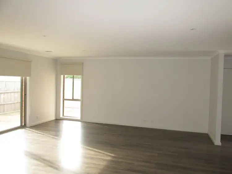 Fourth view of Homely unit listing, 2/30 Ross Street, Bairnsdale VIC 3875