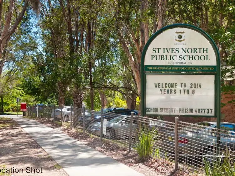 Sixth view of Homely house listing, 5 David Close (Off Collins Road), St Ives NSW 2075