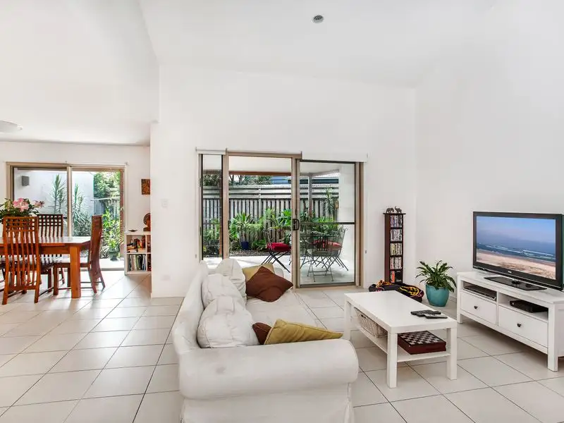 Main view of Homely townhouse listing, 2/4 Halyard Court, Ocean Shores NSW 2483