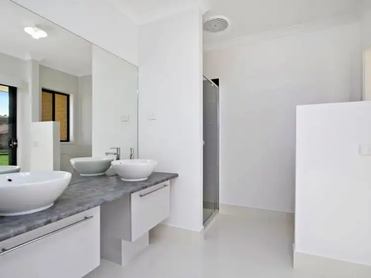 Fourth view of Homely house listing, 7 Cavallo Crescent, Hidden Valley VIC 3756