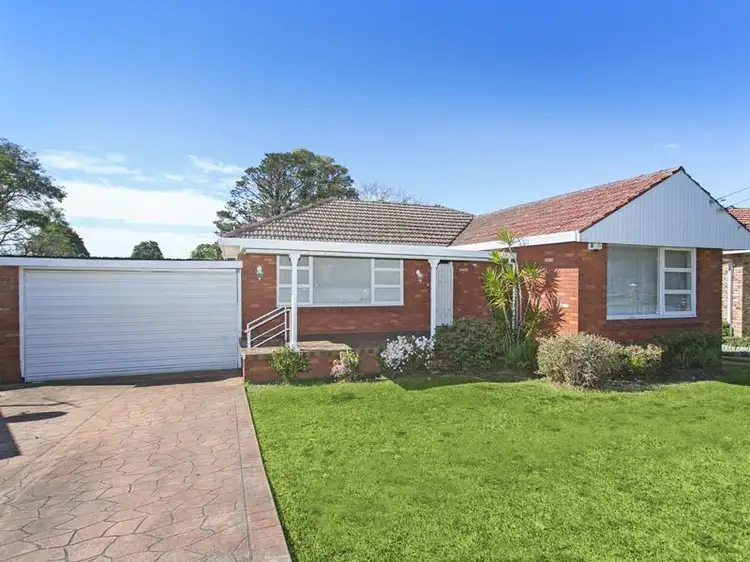9 Minnamurra Avenue, Miranda NSW 2228