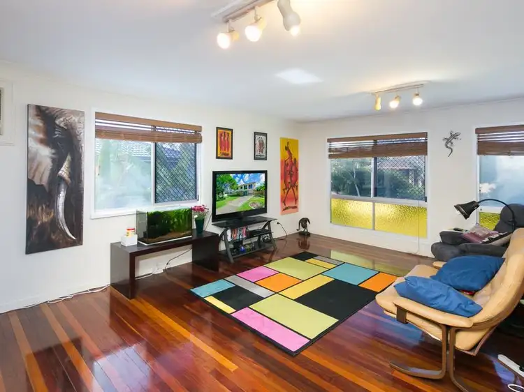 Second view of Homely house listing, 10 Nottinghill Street, Birkdale QLD 4159