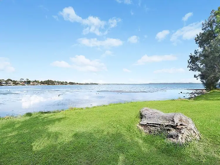 7 Brennon Road, Gorokan NSW 2263