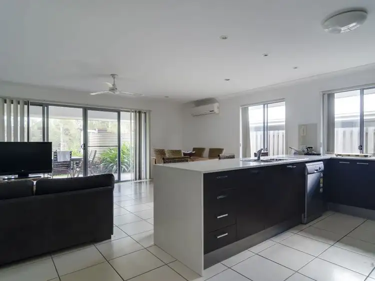 42/11 Dunes Court, Peregian Springs QLD 4573