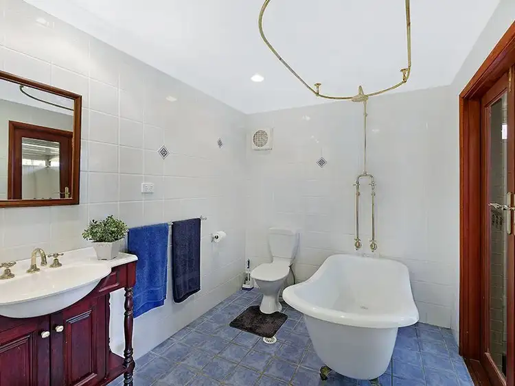 Fifth view of Homely house listing, 18 Cynthia Street, Bateau Bay NSW 2261