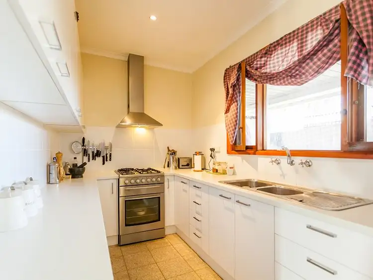 Fifth view of Homely unit listing, 1/15 Priest Street, Alice Springs NT 870