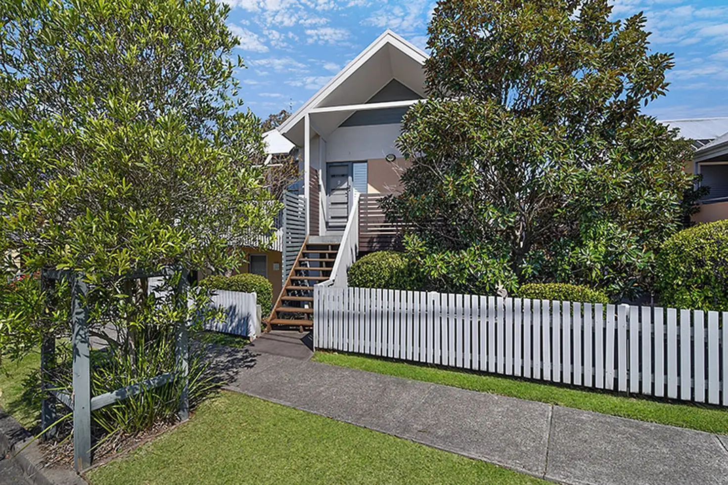Main view of Homely townhouse listing, 2/2 Gardner Street, Dudley NSW 2290