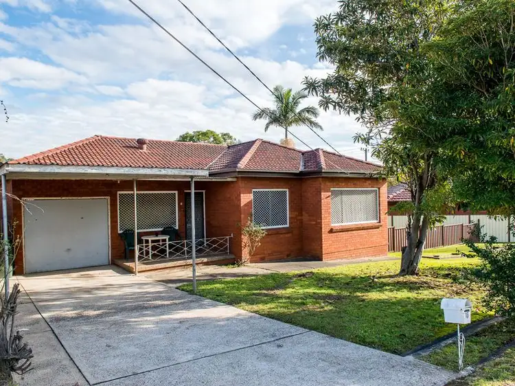 16 Gipps Street, Smithfield NSW 2164