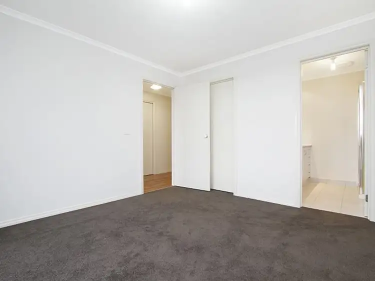 Fifth view of Homely house listing, 6 Isobel Court, Wallan VIC 3756