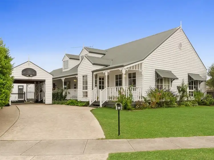 25-27 Nolan Place, Lovely Banks VIC 3213