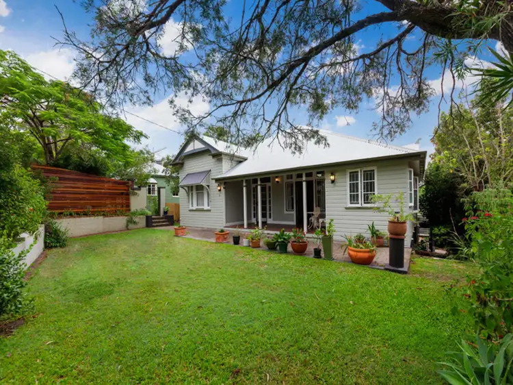 36 Burns Road, Toowong QLD 4066
