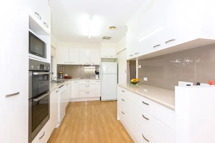 24 Madigan Street, Hackett ACT 2602