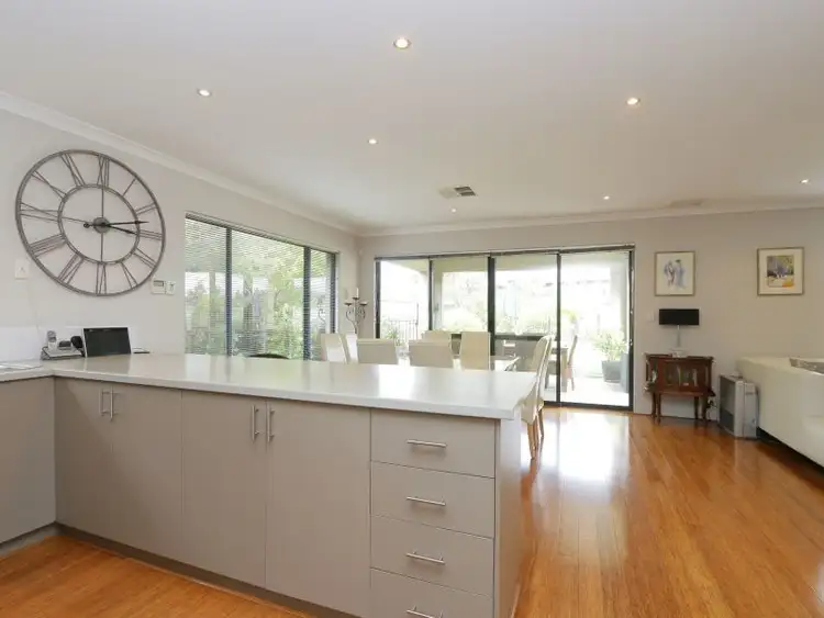 Sixth view of Homely house listing, 6 Harrisdale Drive, Harrisdale WA 6112