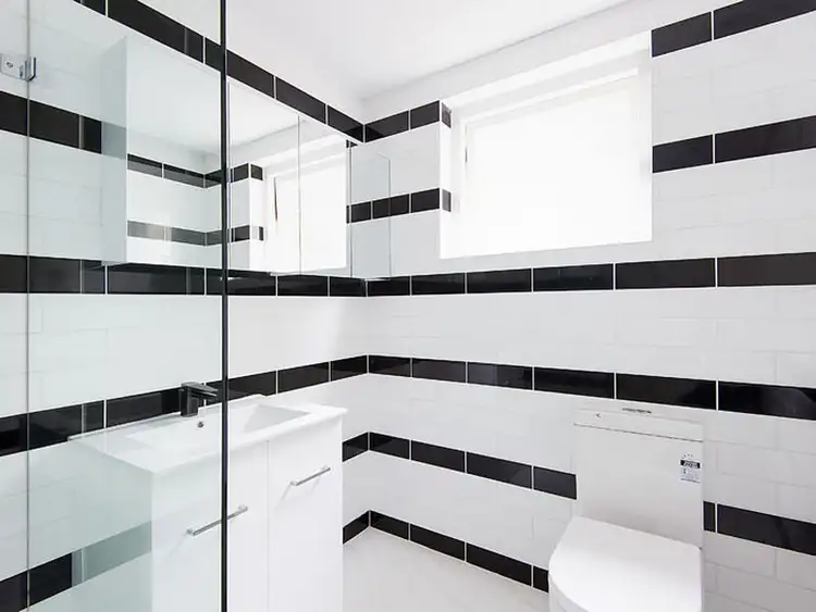 Fourth view of Homely unit listing, 5/13 Surfview Road, Mona Vale NSW 2103