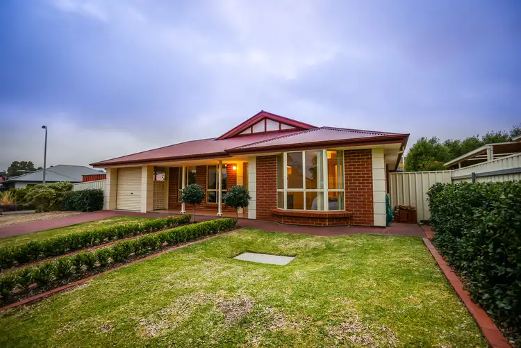 35 Evelyn Sturt Drive, Willunga SA 5172