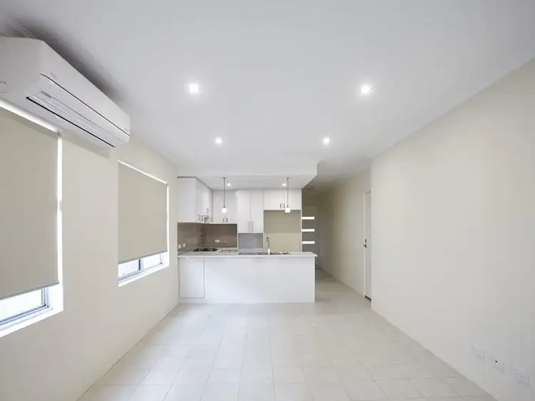 Fifth view of Homely villa listing, 10D Debenham Street, Thornlie WA 6108