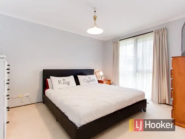Fifth view of Homely house listing, 37 Skye Crescent, Endeavour Hills VIC 3802