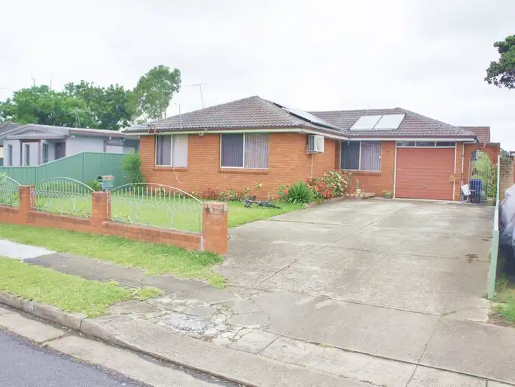 26 Kendall Street, Fairfield West NSW 2165