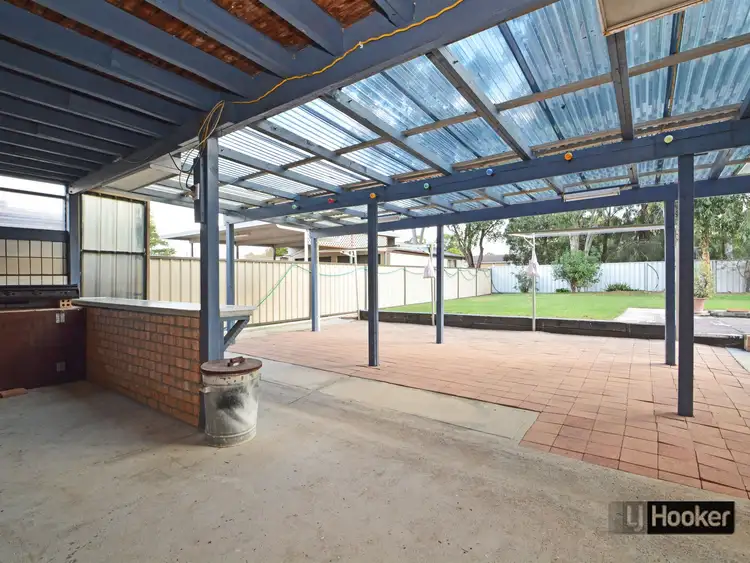 Second view of Homely house listing, 1 Hunter Close, Lochinvar NSW 2321