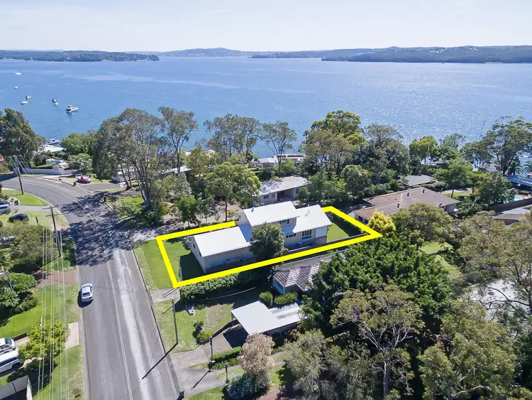 86 Skye Point Road, Coal Point NSW 2283