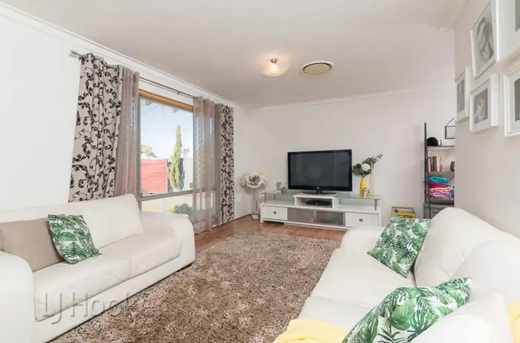 Second view of Homely house listing, 33 Brixham Way, Warnbro WA 6169