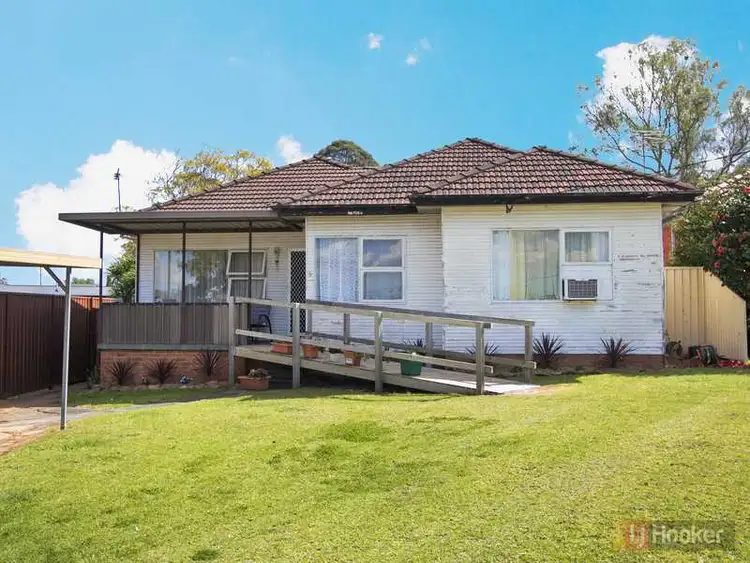 Main view of Homely flat listing, 5 Ray Place, Woodpark NSW 2164