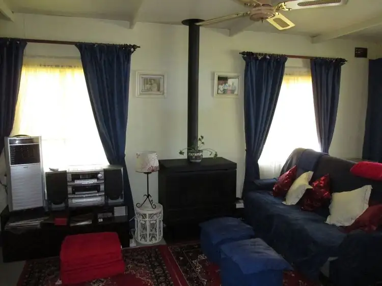 Fifth view of Homely unit listing, 95 Fauna Avenue, Bairnsdale VIC 3875