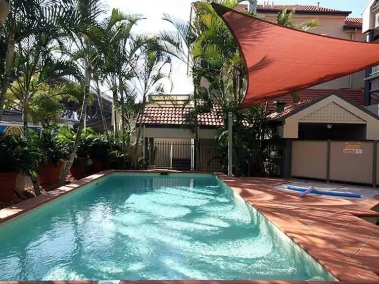 Fourth view of Homely apartment listing, 2/85 Deakin Street, Kangaroo Point QLD 4169
