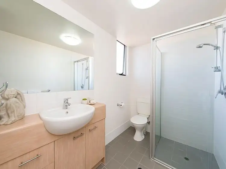 Sixth view of Homely apartment listing, 16/16 Grosvenor Road, Indooroopilly QLD 4068