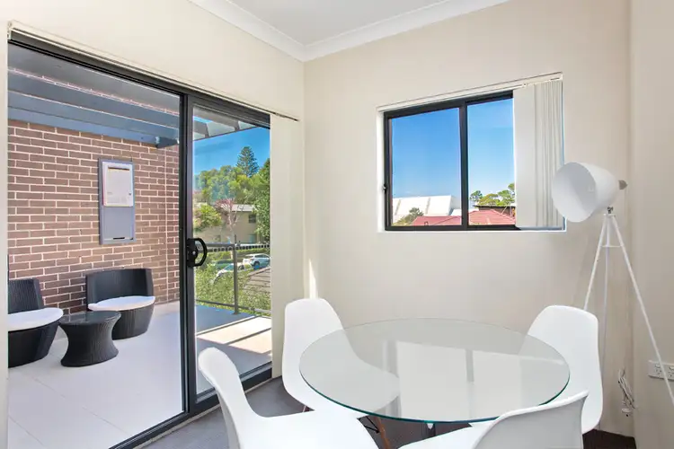 Main view of Homely unit listing, 10/10 Funda Place, Brookvale NSW 2100