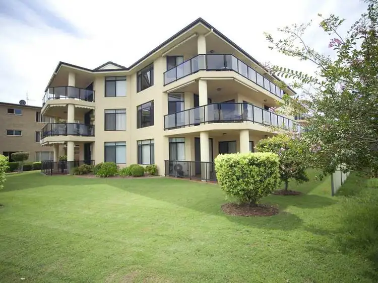 2/84 Little Street 'Horizons', Forster NSW 2428
