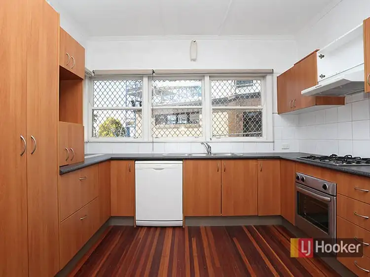 Second view of Homely house listing, 5 Faraday Street, Camp Hill QLD 4152