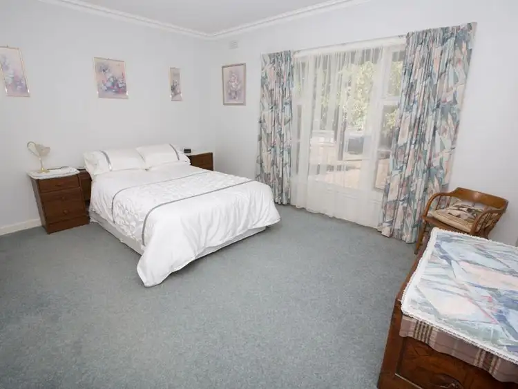 Sixth view of Homely house listing, 10 Charles Street, Benalla VIC 3672