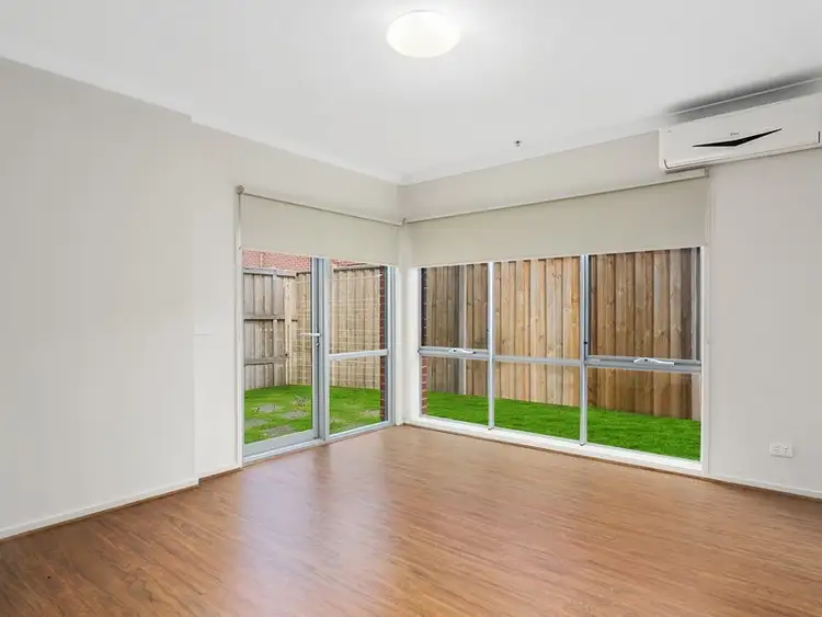Fourth view of Homely townhouse listing, 2/34 Birdwood Street, Frankston VIC 3199