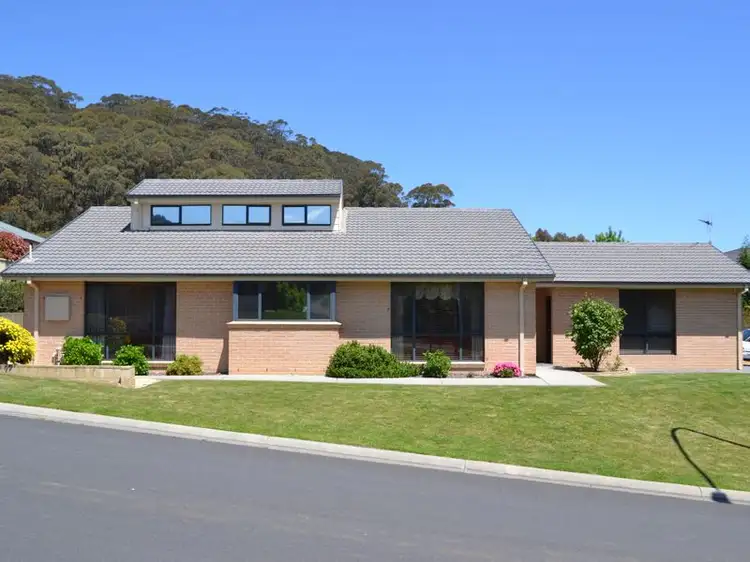 Main view of Homely house listing, 4 Claret Ash Avenue, South Bowenfels NSW 2790