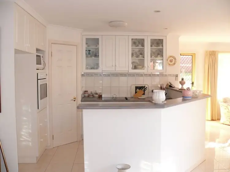 Fifth view of Homely villa listing, 19/1-5 Canal Road, Paynesville VIC 3880