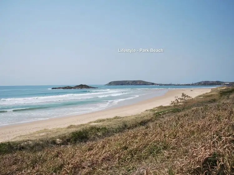 Third view of Homely townhouse listing, 1/9 Vincent Street, Coffs Harbour NSW 2450