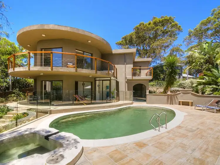 Second view of Homely house listing, 30 Beauty Drive, Avalon NSW 2107