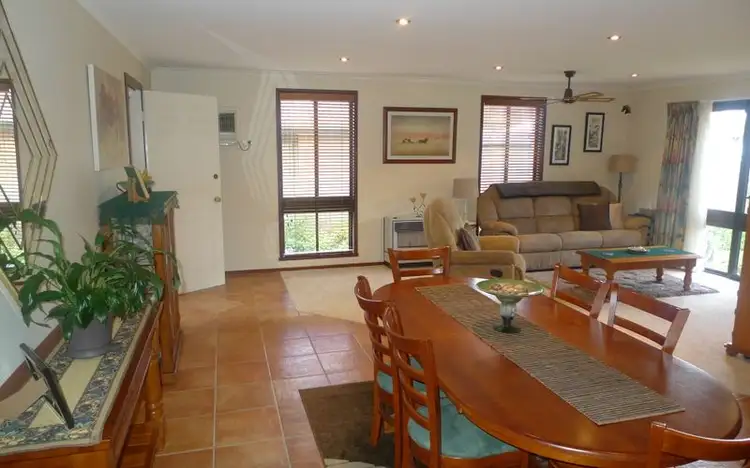 Third view of Homely unit listing, 2/653 Ryan Road, Albury NSW 2640