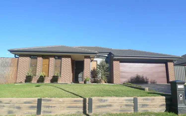 33 Shuter Avenue, Thurgoona NSW 2640