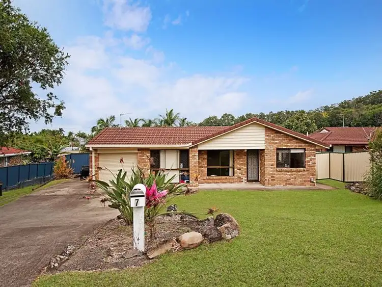 7 Muston Court, Carrara QLD 4211