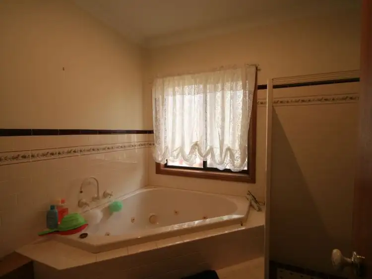 Fourth view of Homely house listing, 5 The Glen, Athelstone SA 5076