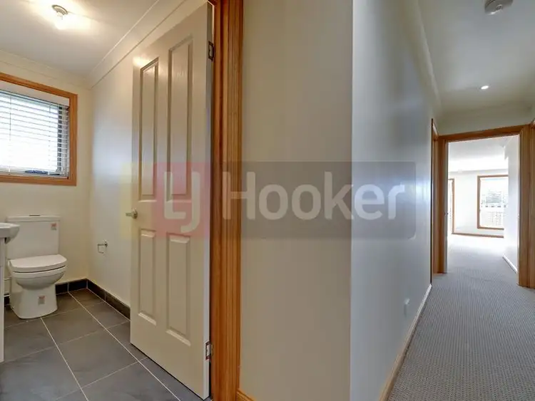 Seventh view of Homely unit listing, 1/84 Cardigan Street, Somerset TAS 7322