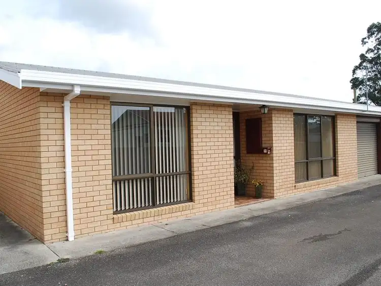 2/16B West Jenner, Wynyard TAS 7325