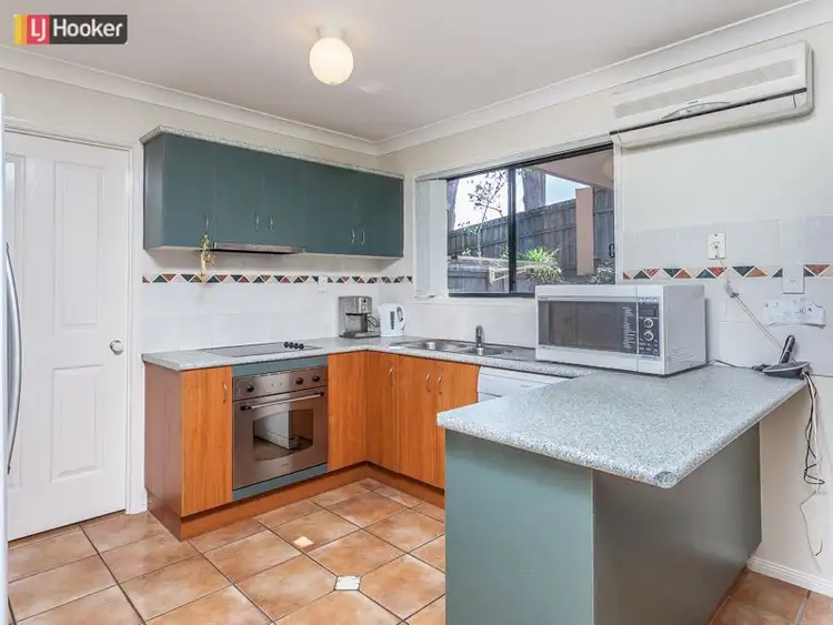 Second view of Homely townhouse listing, 11/960 Hamilton Road, Mcdowall QLD 4053