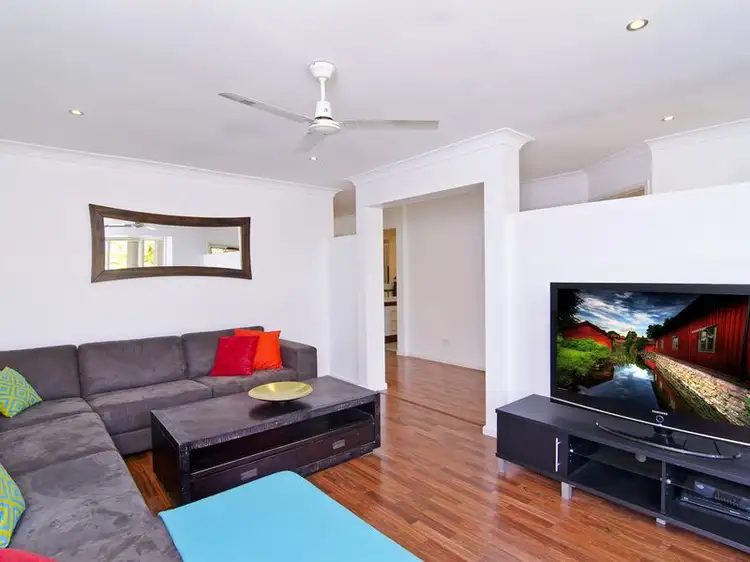 Fifth view of Homely house listing, 8 Jane Lane, Oxenford QLD 4210